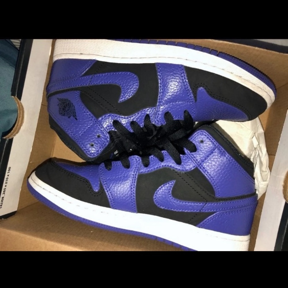 jordan retro 1
